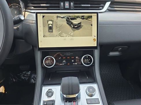 New 2026 Jaguar F-PACE R-Dynamic S image 18