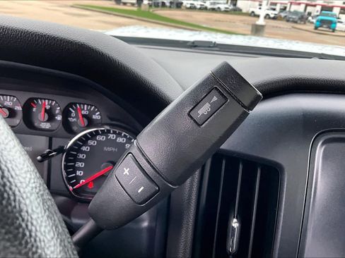 Used 2018 Chevrolet Silverado 2500 W/T w/ WT Convenience Package AWD/4WD image 32