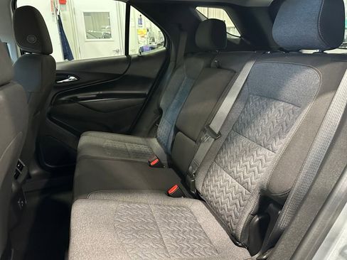 Used 2024 Chevrolet Equinox LT image 28