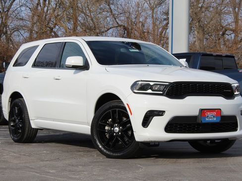 Used 2022 Dodge Durango GT image 1