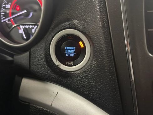 Used 2020 Dodge Journey SE FWD image 15