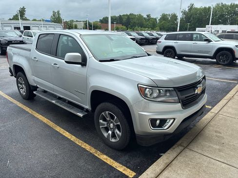 Used 2019 Chevrolet Colorado Z71 AWD/4WD image 1
