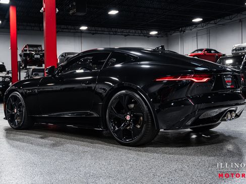 Used 2021 Jaguar F-TYPE R-Dynamic image 3