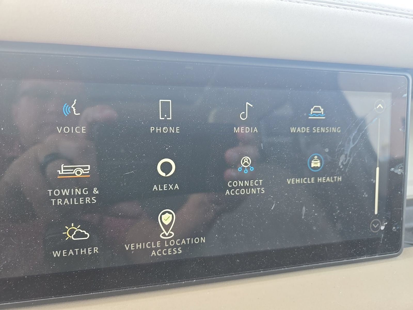 Used 2022 Land Rover Defender 110 SE AWD/4WD image 19