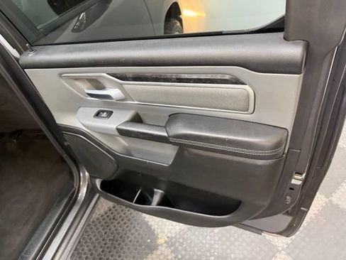 Used 2022 RAM 1500 Big Horn AWD/4WD image 40
