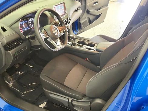 Used 2024 Nissan Sentra SV FWD image 22