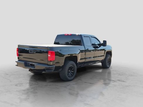 Used 2017 Chevrolet Silverado 1500 LT w/ All Star Edition AWD/4WD image 8