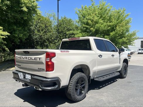 New 2026 Chevrolet Silverado 1500 Custom Trail Boss w/ LPO, Dark Essentials Package AWD/4WD image 9