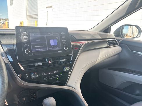 Used 2023 Toyota Camry LE image 14