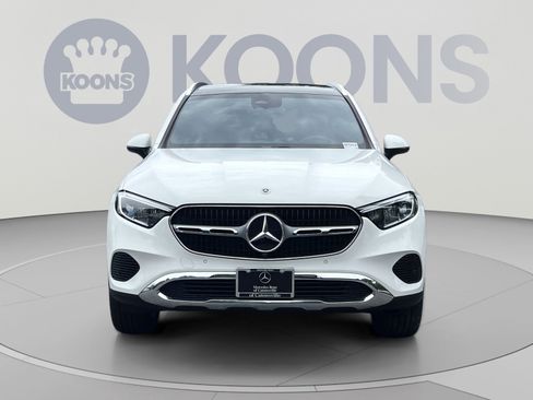 Used 2024 Mercedes-Benz GLC 300 4MATIC image 4