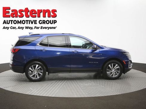 Used 2022 Chevrolet Equinox Premier AWD/4WD image 45