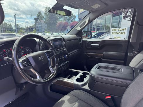 Used 2020 Chevrolet Silverado 1500 RST AWD/4WD image 11