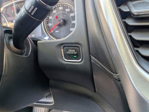 Certified 2023 GMC Acadia SLT w/ Elevation Edition image 28