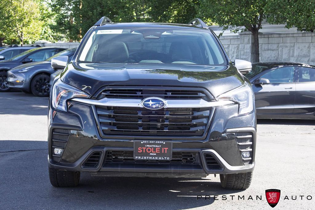 Used 2023 Subaru Ascent Limited w/ Technology Package AWD/4WD image 16