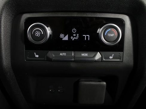 New 2026 Buick Enclave Avenir image 22