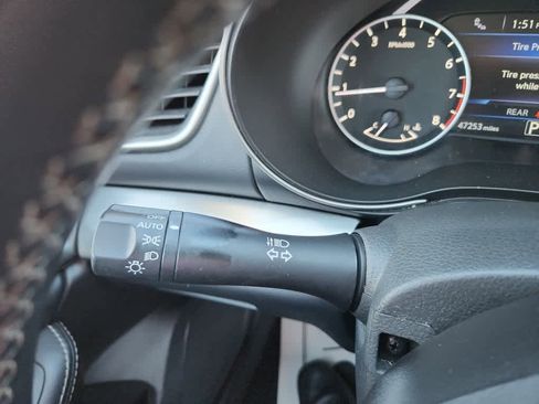 Used 2023 Nissan Maxima SV w/ Floor Mat Group image 31