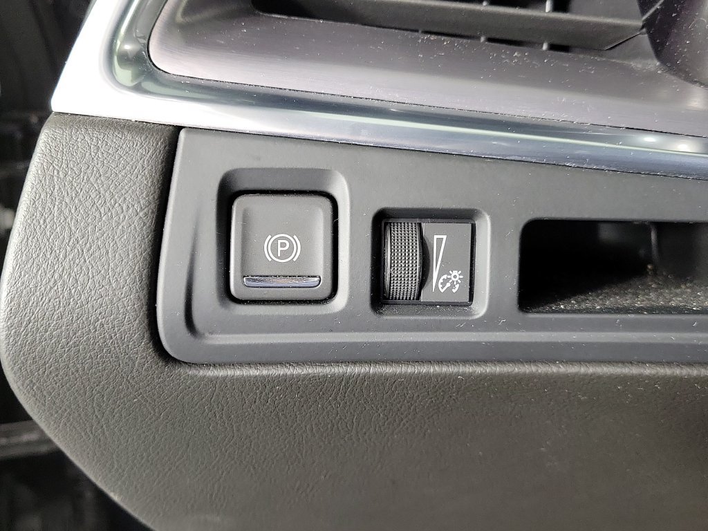 Used 2023 Cadillac XT5 Luxury FWD image 30