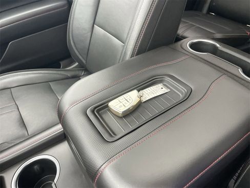 Used 2021 Chevrolet Tahoe RST w/ Luxury Package image 27