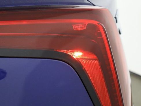 Used 2023 Cadillac XT5 Premium Luxury w/ Technology Package FWD image 37