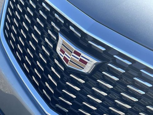 Used 2023 Cadillac XT5 Premium Luxury image 37