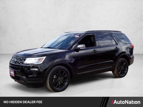 Used 2019 Ford Explorer XLT w/ Equipment Group 202A AWD/4WD image 1