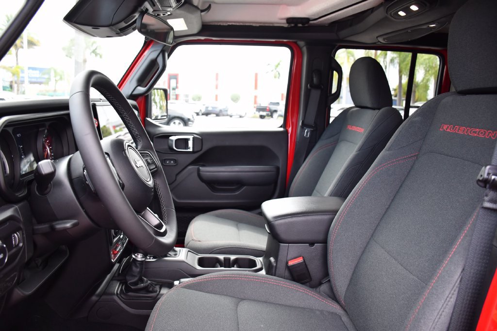 Certified 2026 Jeep Wrangler Unlimited Rubicon AWD/4WD image 20