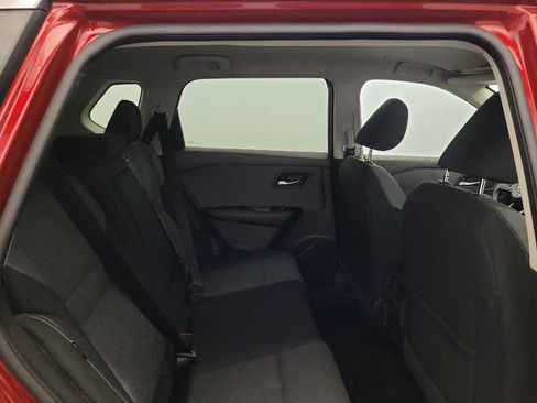 Used 2023 Nissan Rogue SV AWD/4WD image 19
