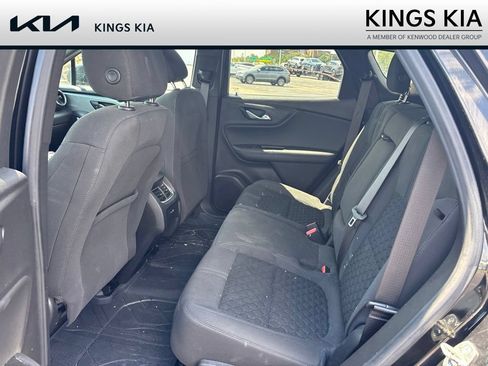 Used 2019 Chevrolet Blazer LT FWD image 16