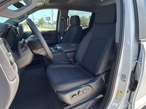 New 2026 Chevrolet Silverado 1500 Custom w/ LPO, Dark Essentials Package image 12