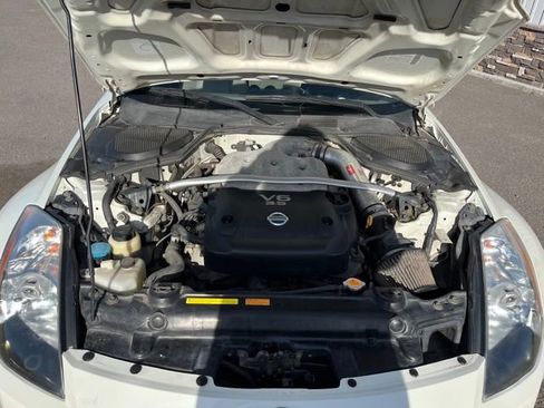Used 2004 Nissan 350Z Touring image 22