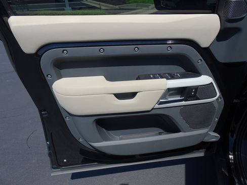 Certified 2023 Land Rover Defender 110 S AWD/4WD image 16