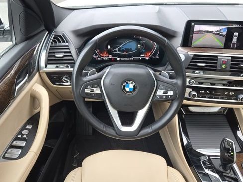 Used 2020 BMW X4 xDrive30i w/ Convenience Package image 2