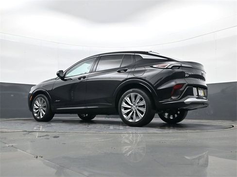 Certified 2024 Buick Envista Avenir image 27