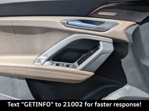 New 2025 Audi Q5 Prestige image 30