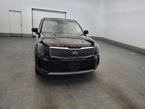 Used 2021 Kia Telluride LX AWD/4WD image 14