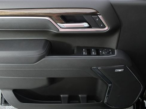 New 2026 Chevrolet Silverado 1500 LT Trail Boss w/ Safety Package AWD/4WD image 14