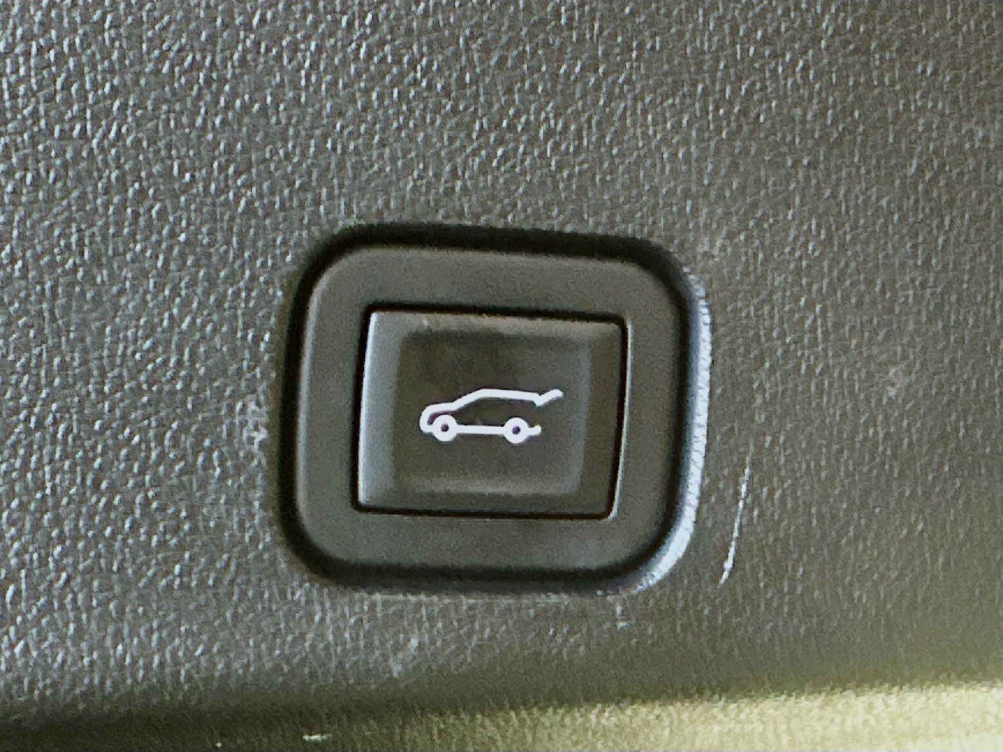 Used 2025 Chevrolet Traverse LT AWD/4WD image 30