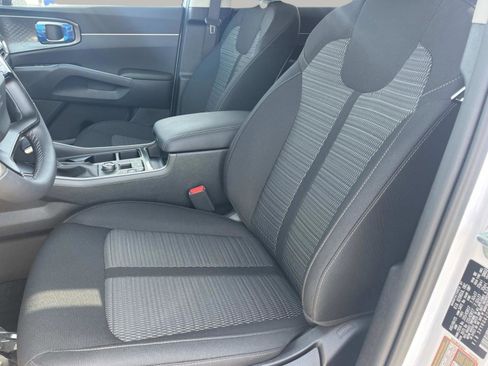 New 2026 Kia Sorento LX FWD image 23