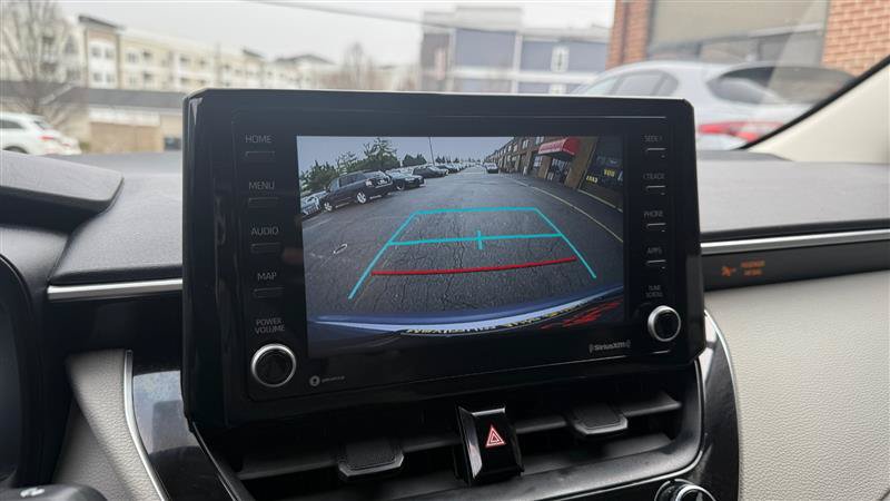 Used 2022 Toyota Corolla LE FWD image 33