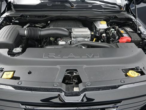 Used 2026 RAM 1500 Laramie w/ Night Edition AWD/4WD image 16