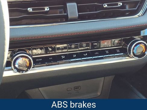 New 2026 Chevrolet Equinox RS w/ Convenience Package III image 10