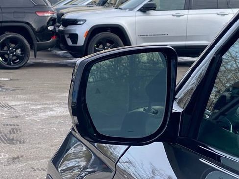 New 2026 Jeep Grand Cherokee Limited image 12