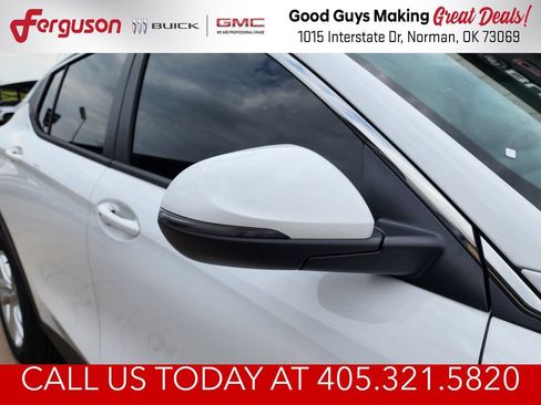 New 2026 Buick Envista Preferred w/ Convenience I Package FWD image 10