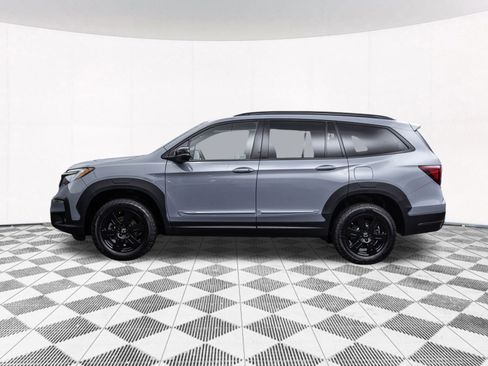 Used 2022 Honda Pilot TrailSport image 6