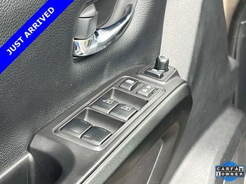 Used 2021 Nissan Titan PRO-4X w/ Pro-4x Convenience Package AWD/4WD image 25