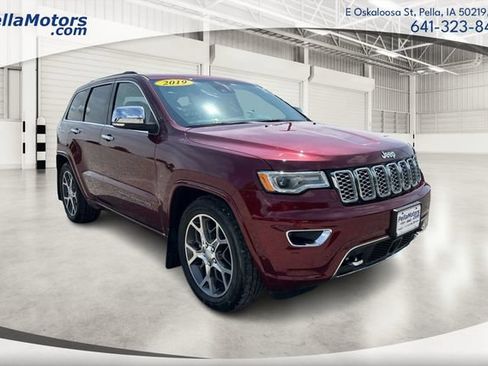 Used 2019 Jeep Grand Cherokee Overland AWD/4WD image 1