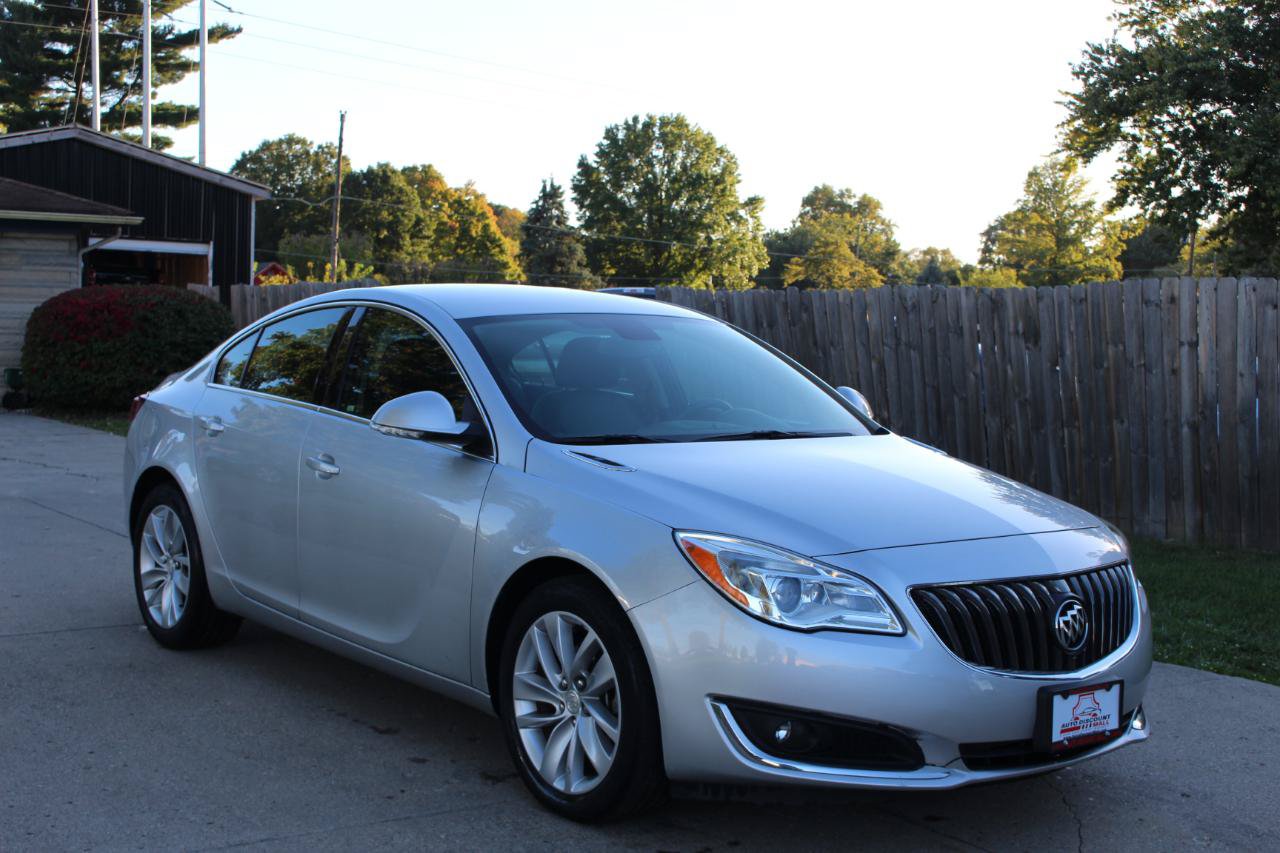 Used 2014 Buick Regal FWD image 2
