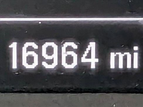 Used 2023 Chevrolet Equinox LS image 11