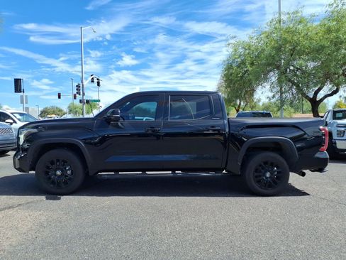 Used 2025 Toyota Tundra Limited AWD/4WD image 8