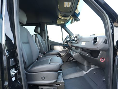 New 2026 Mercedes-Benz Sprinter 2500 image 45